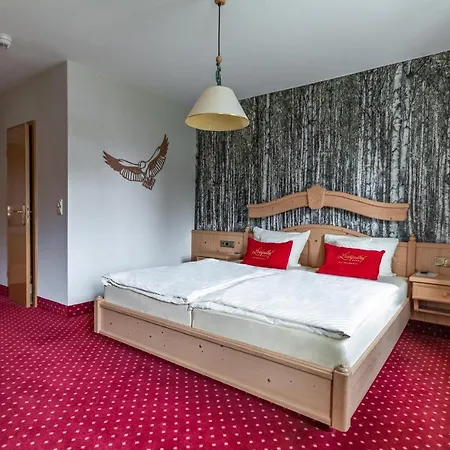 Landgasthof Zum Muhlenteich 4*