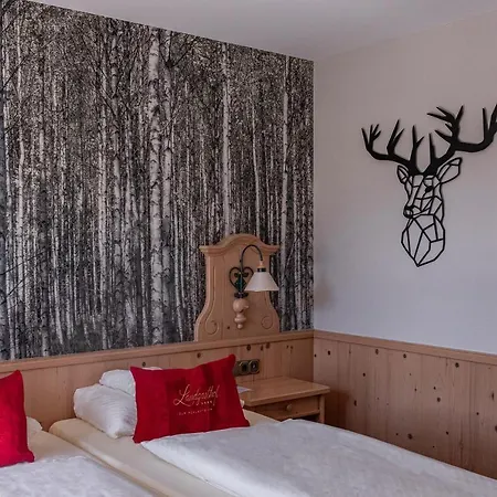 Hotel Landgasthof Zum Muhlenteich 4*