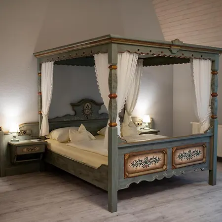 ホテル Landgasthof Zum Muehlenteich 4*