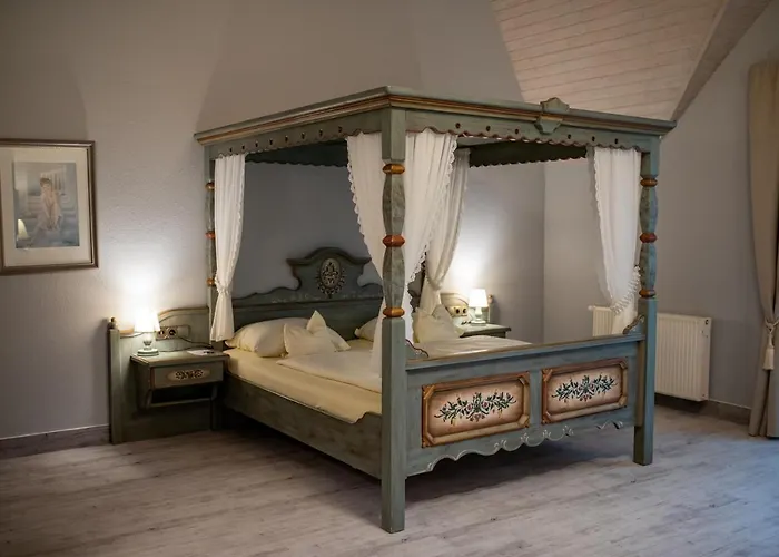 Hotell Landgasthof Zum Muehlenteich 4*