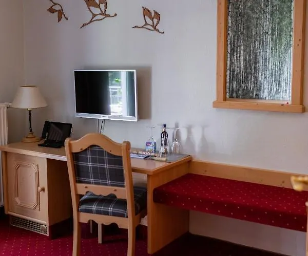 Landgasthof Zum Muehlenteich 4*